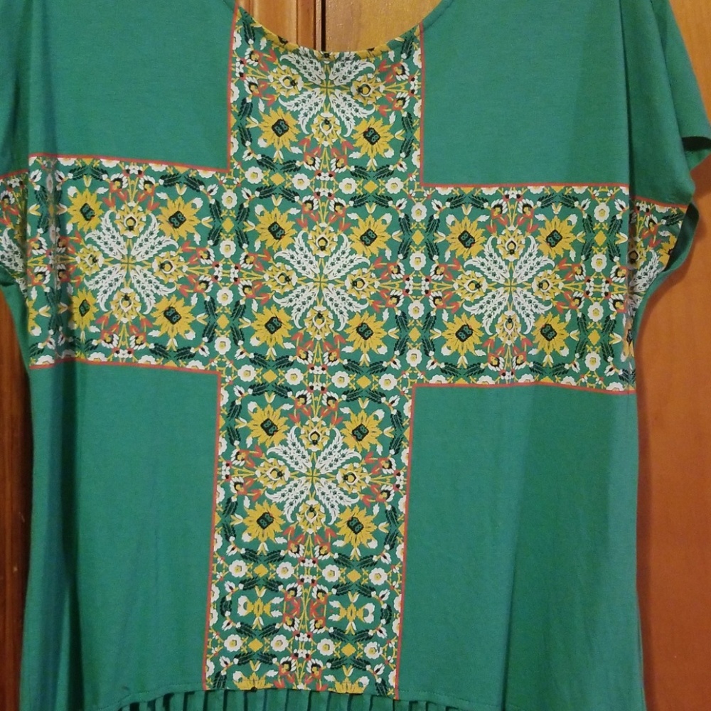 Red Camel top - Picture 2 of 4